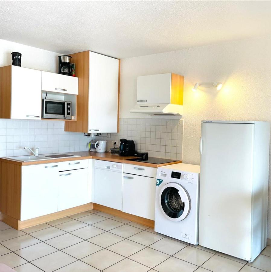 Studio 4 Personnes Bord De Mer Avec Piscine Wifi Червйоне Екстер'єр фото